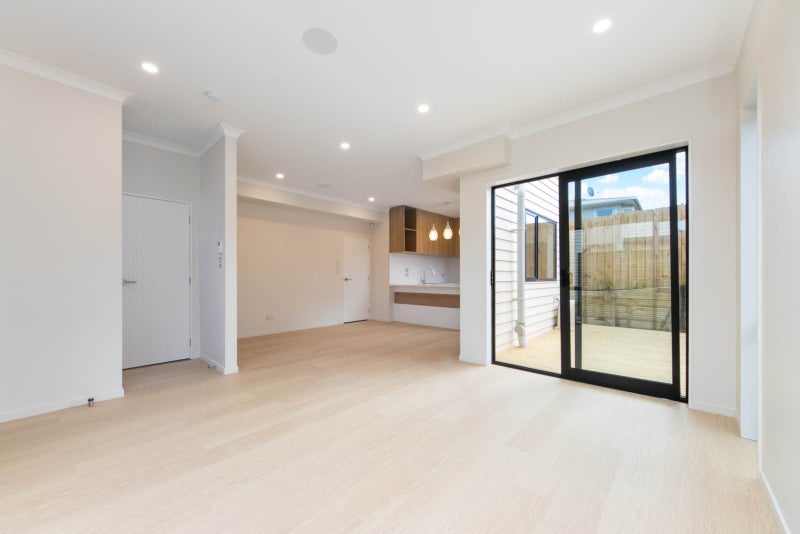 110B Royal Road, Massey, Auckland - Carousel 6