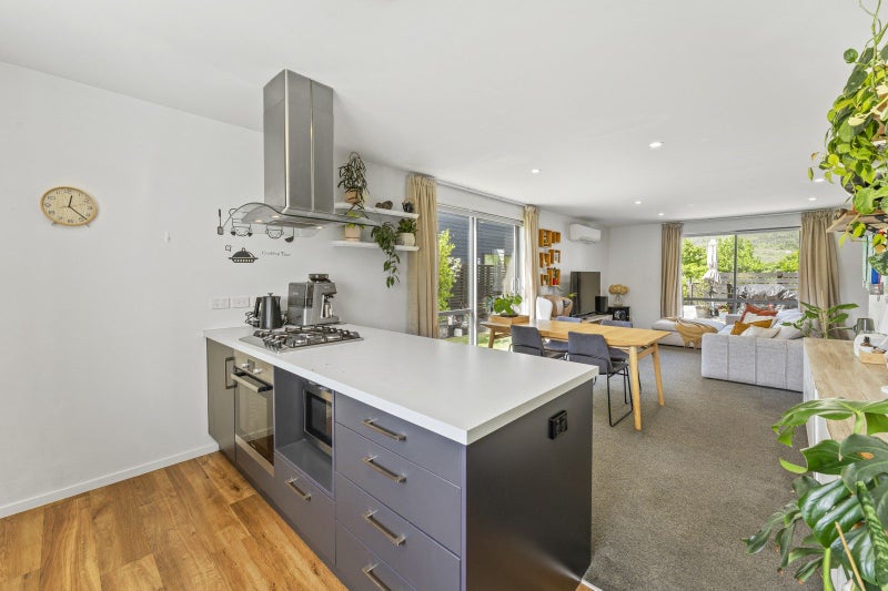 21 Onslow Road, Lake Hayes, Queenstown - Carousel 2