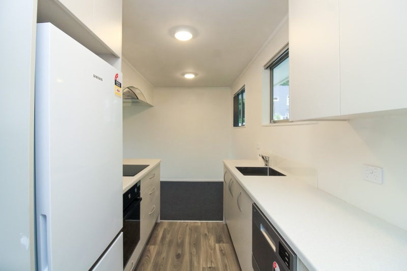 54A Norway St, Aro Valley, Wellington - Carousel 2