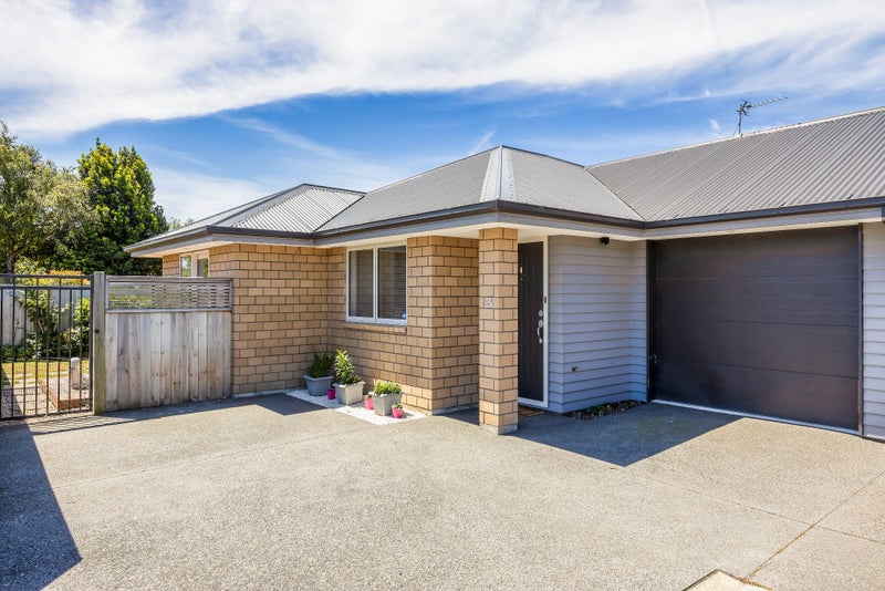 3/78 Marshland Road, Shirley, Christchurch - Carousel 1