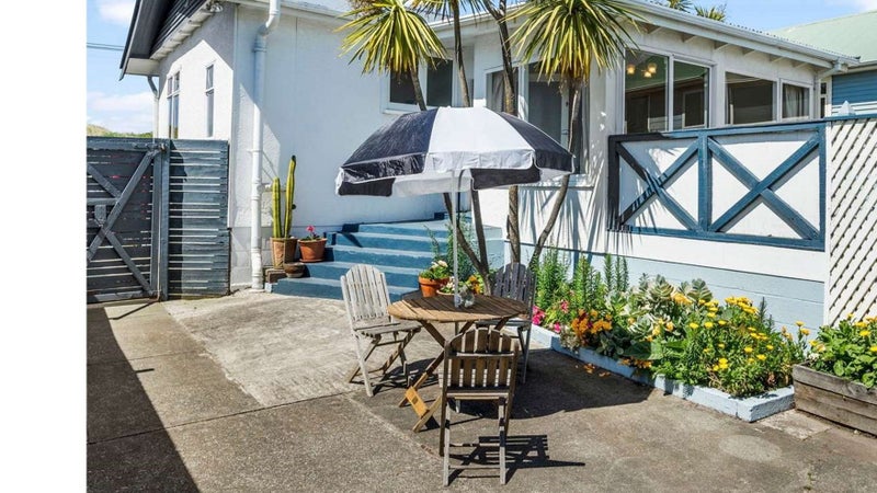 36 Marine Parade, North New Brighton, Christchurch - Carousel 1