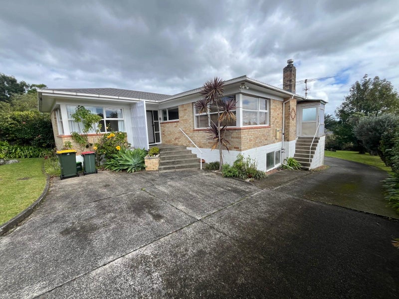 107 Bradbury Road, Botany Downs, Auckland - Carousel 2