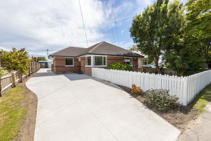 918 Avonside Drive, Avondale, Christchurch - Carousel 1