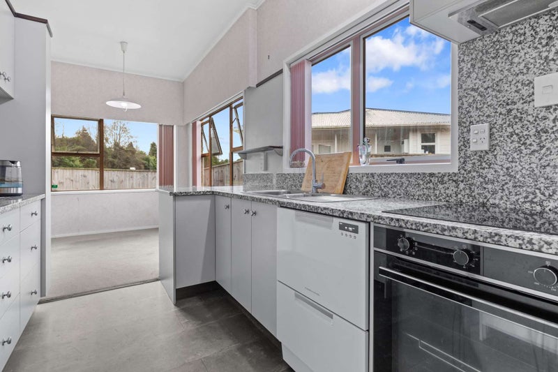 23 Western Road, Ngongotaha, Rotorua - Carousel 2