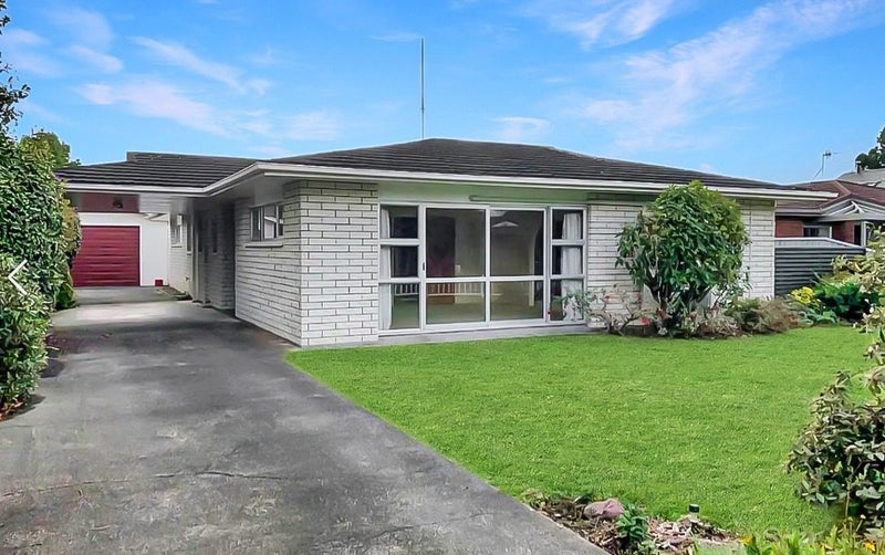 19 Erin Street, Hokowhitu, Palmerston North - Carousel 1