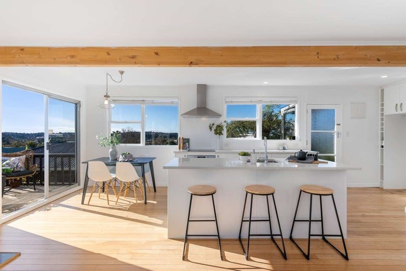 4 Fordham Street, Beach Haven, Auckland - Carousel 1