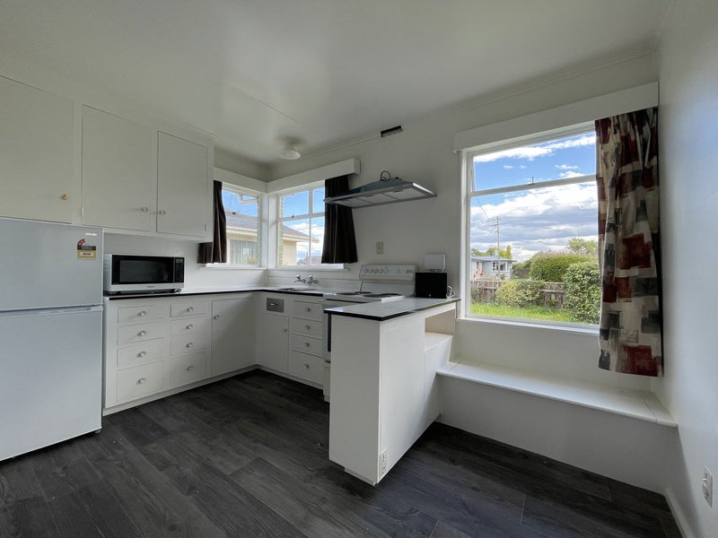 5 Arthur Street, Holmes Hill, Oamaru - Carousel 1