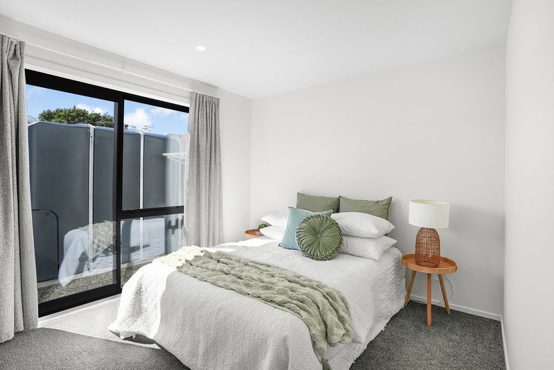 2/6 Exchange Street, Ebdentown, Upper Hutt - Carousel 9