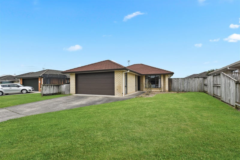 29 Parkside Drive, Huntington, Hamilton - Carousel 1