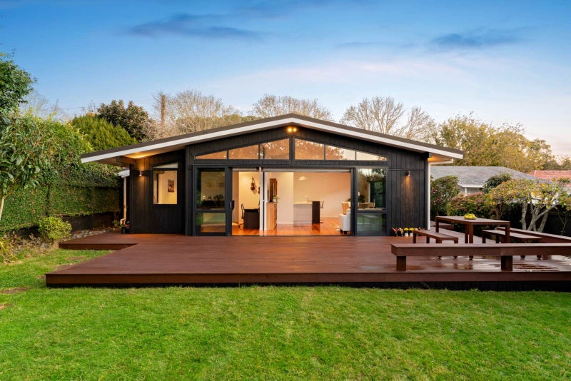 81B Empire Road, Epsom, Auckland - Carousel 1