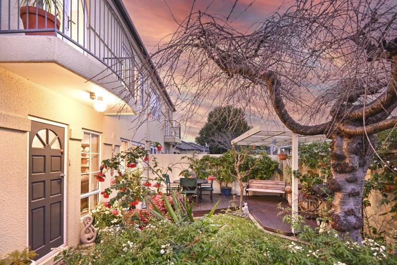 2/102 Southampton Street West, Hastings - Carousel 2