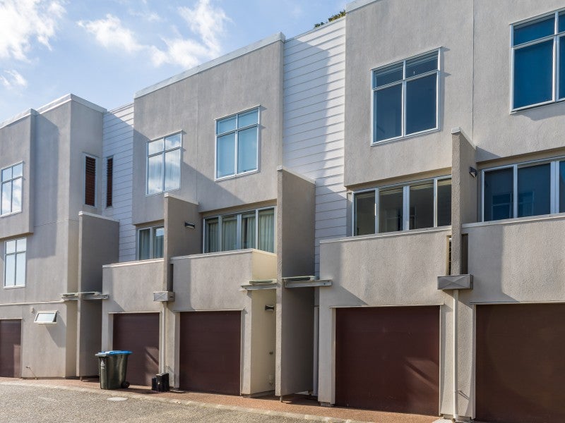 43/852 Mount Eden Road, Three Kings, Auckland - Carousel 1