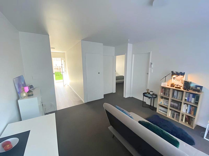 20 Te Aroha Street, Hamilton East, Hamilton - Carousel 2