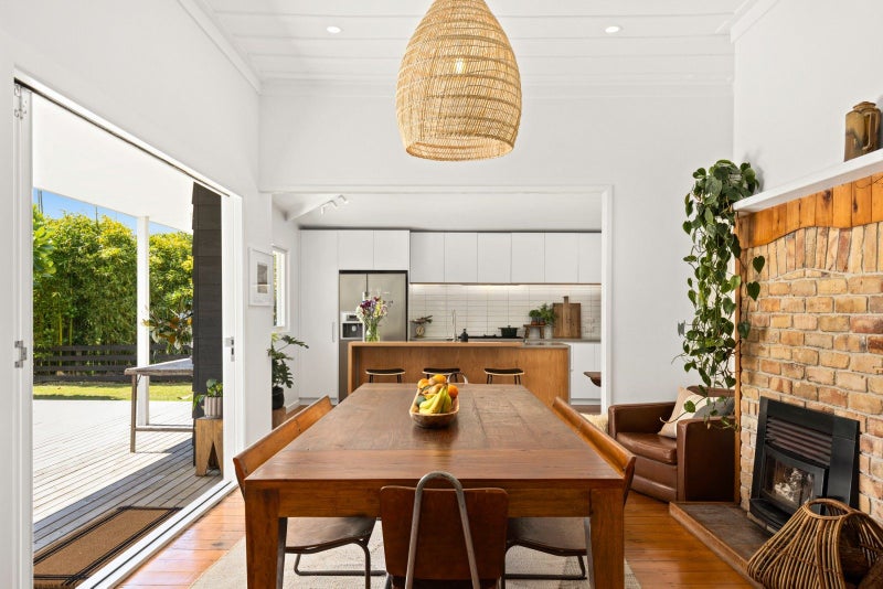 327 Point Wells Road, Warkworth - Carousel 2