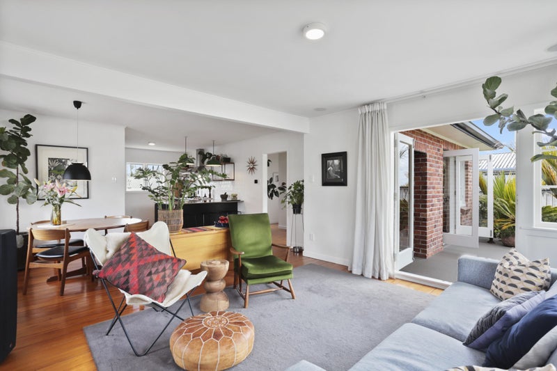 8 Copley Street, New Lynn, Auckland - Carousel 2