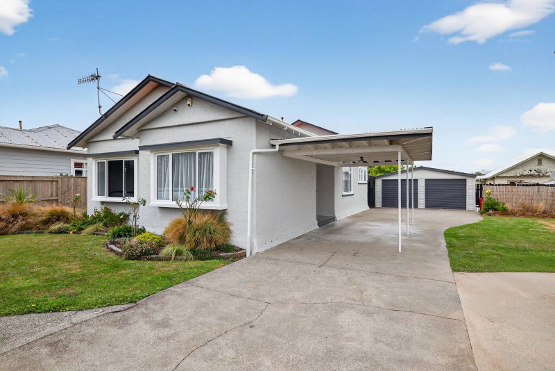 44 Chelwood Street, Takaro, Palmerston North - Carousel 1