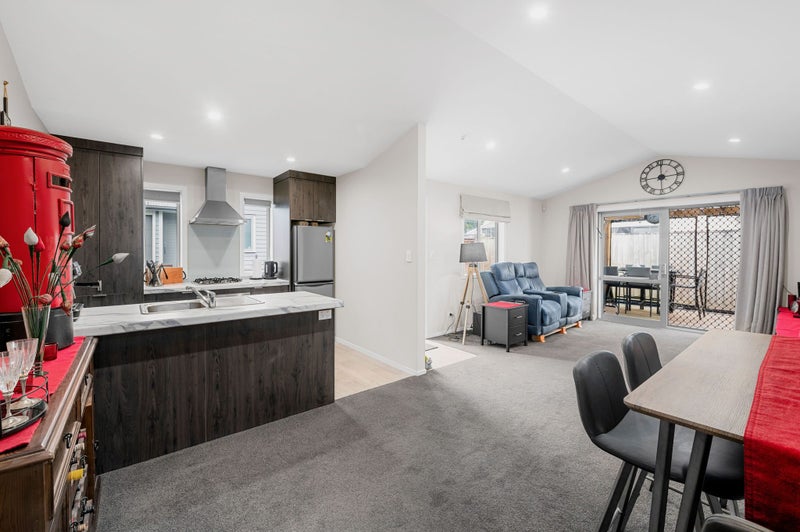 133 Forest Lake Road, Forest Lake, Hamilton - Carousel 2