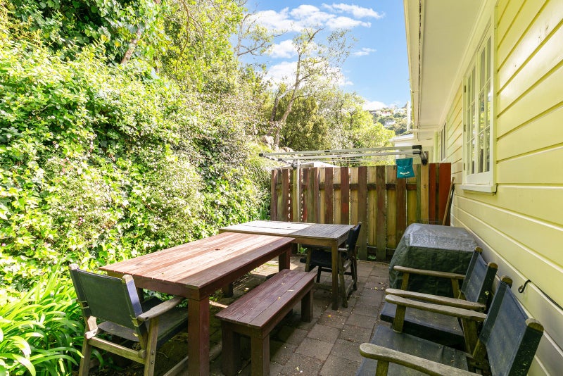 20A Wilton Road, Wadestown, Wellington - Carousel 12