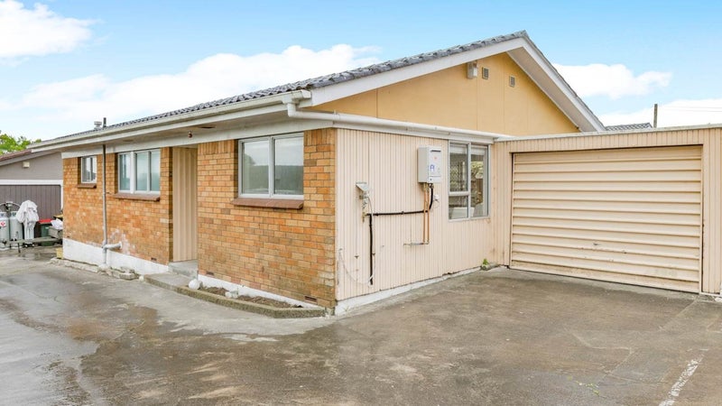 2/89 Great South Road, Manurewa, Auckland - Carousel 1