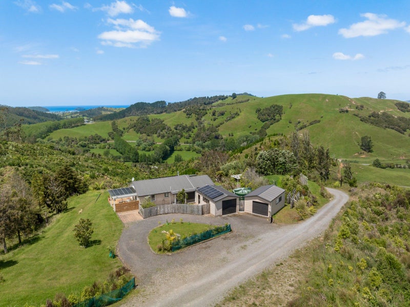 210 Wentworth Valley Road, Whangamatā - Carousel 2