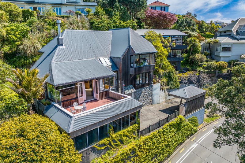 31 Wadestown Rd, Wadestown, Wellington - Carousel 1