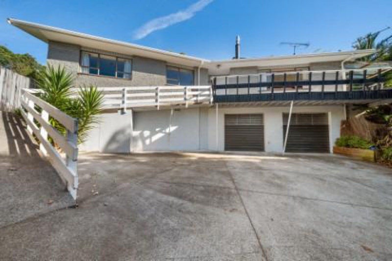 22 Frankley Road, Westown, New Plymouth - Carousel 1