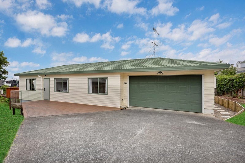 2/29 Bruce Road, Glenfield, Auckland - Carousel 1