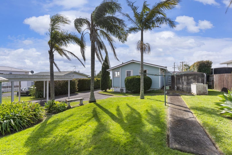 30 Karaka Road, Beachlands, Auckland - Carousel 2