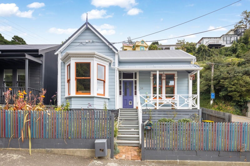 54 Honiana Te Puni Street, Aro Valley, Wellington - Carousel 2