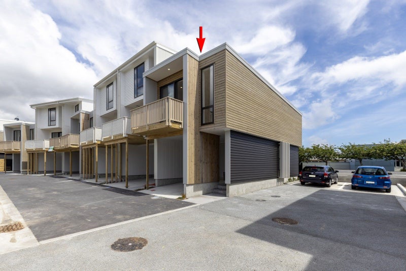51 Kamahi Street, Stokes Valley, Lower Hutt - Carousel 1