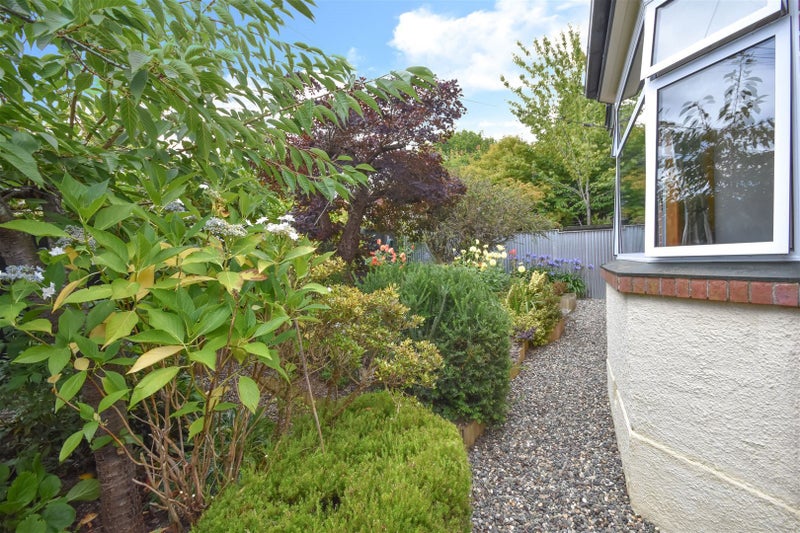 18 Glenross Street, Glenross, Dunedin - Carousel 22