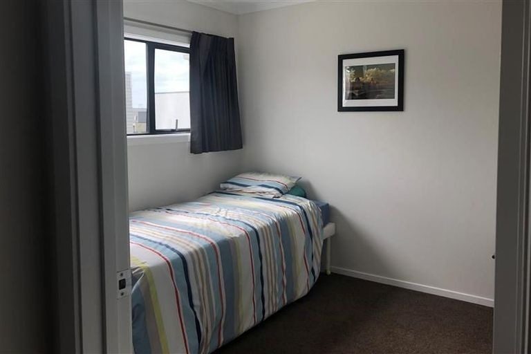 23 Tennille Street, Flagstaff, Hamilton - Carousel 4