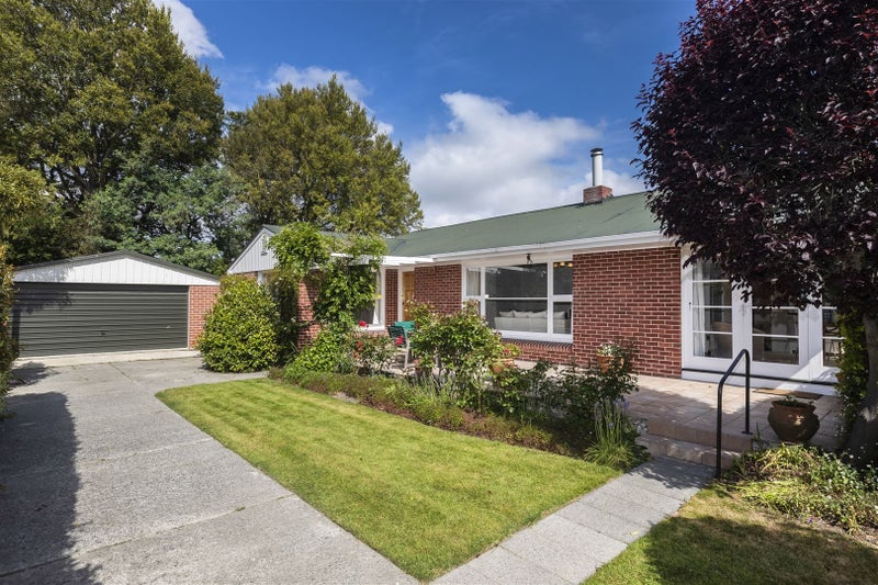 7 Willowbrook Place, Fendalton, Christchurch - Carousel 2
