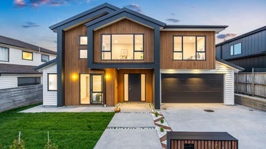 15 Kumukumu Road, Long Bay, Auckland - Carousel 1