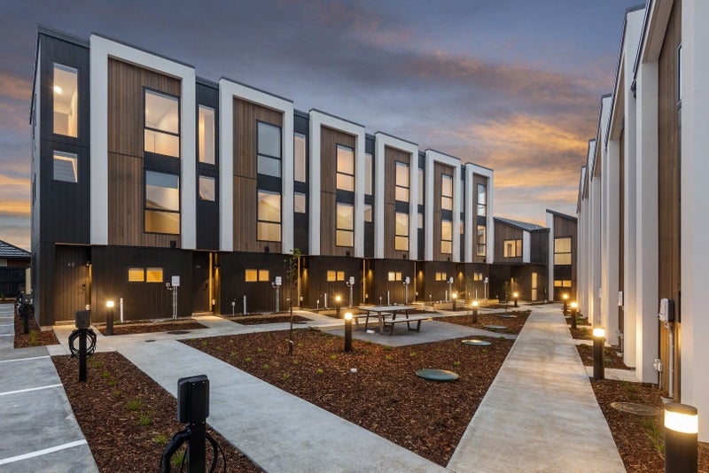1/12 Tonga Place, Riccarton, Christchurch - Carousel 2