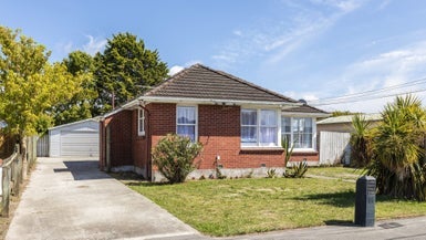 4 Twynham Place, Aranui, Christchurch - Carousel 1