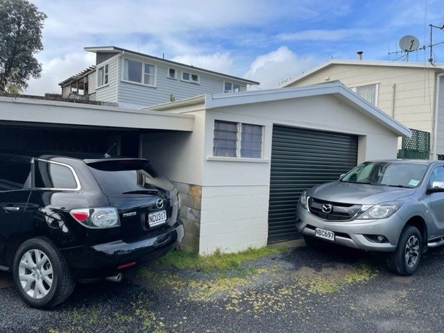 12A Baycroft Avenue, Parkvale, Tauranga - Carousel 3