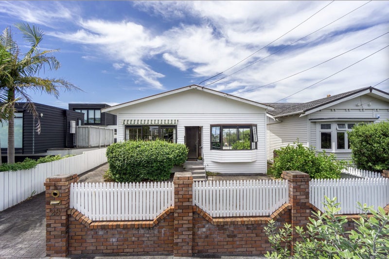 28 Lemington Road, Westmere, Auckland - Carousel 2