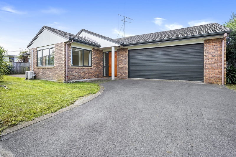 59 Vardon Road, St Andrews, Hamilton - Carousel 1