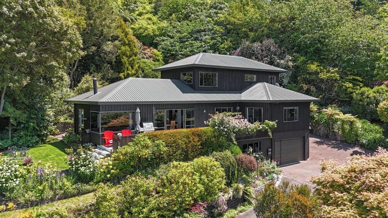 17 Silich Street, Acacia Bay, Taupo - Carousel 1