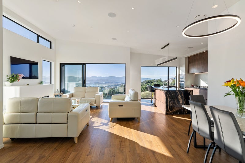 49 Ashton Fitchett Drive, Brooklyn, Wellington - Carousel 2