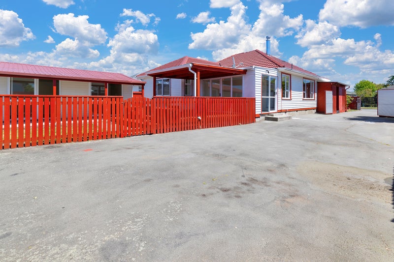 22 Tauiwi Crescent, Hei Hei, Christchurch - Carousel 1