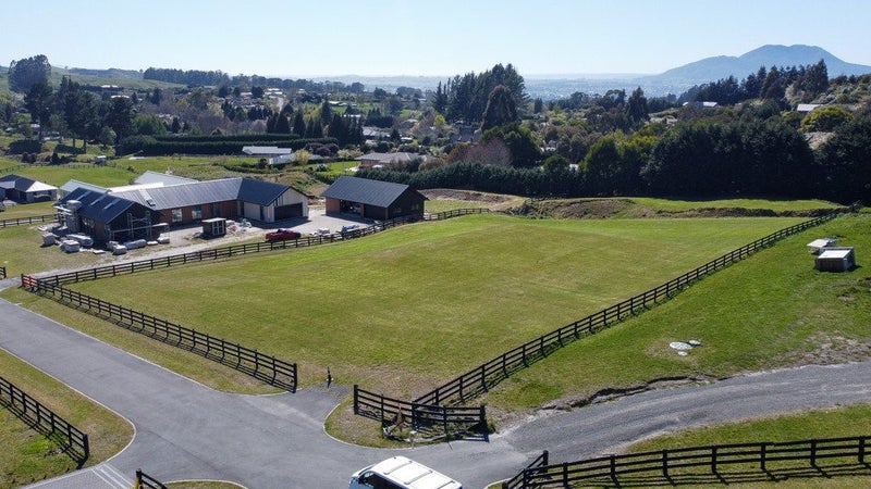 17 Lochinvar Lane, ACACIA BAY, TAUPO - Carousel 1