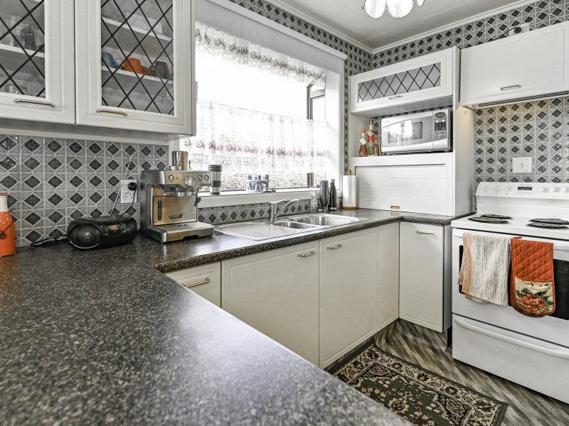 418 Huia Street, Camberley, Hastings - Carousel 2