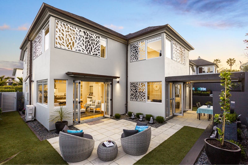 97 Coates Avenue, Orakei, Auckland - Carousel 1