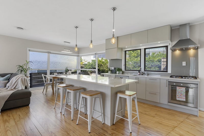 246A Rangatira Road, Beach Haven, Auckland - Carousel 2