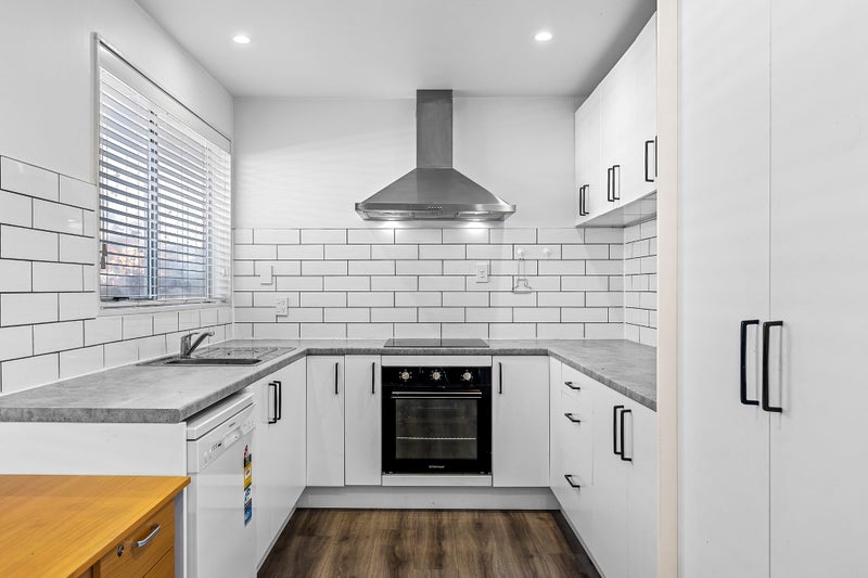 1/5 Camrose Place, Ilam, Christchurch - Carousel 2