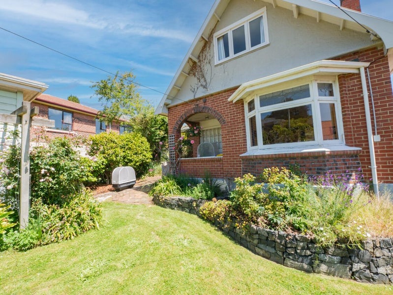 6 McGregor Street, Opoho, Dunedin - Carousel 2