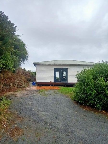 9 Robinson Street, Lookout Point, Dunedin - Carousel 2
