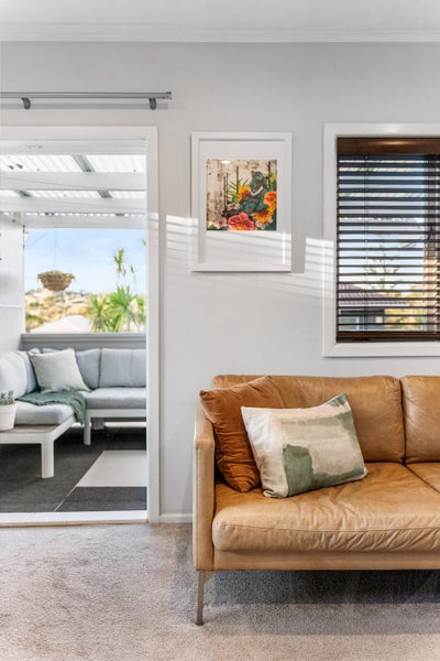 1/47 Corunna Road, Milford, Auckland - Carousel 2